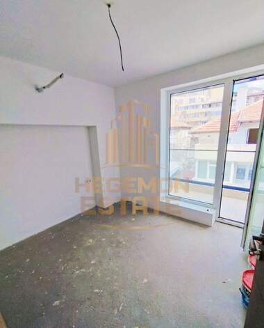 Vânzare - Apartament în Levski,  Varna