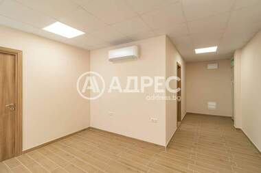 Miete - Büro in HEI,  Warna