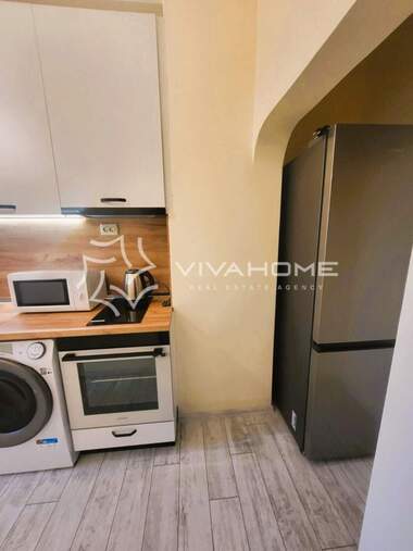 For rent - Apartment in Kolhozen pazar,  Varna