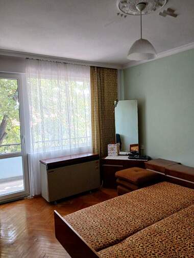 Verkauf - Etage von Haus in Warosch,  Razgrad