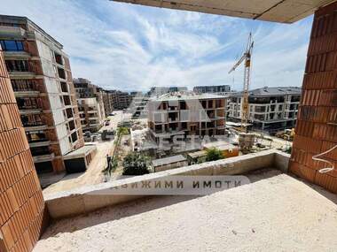 Vânzare - Apartament în Hristo Smirnenski,  Plovdiv