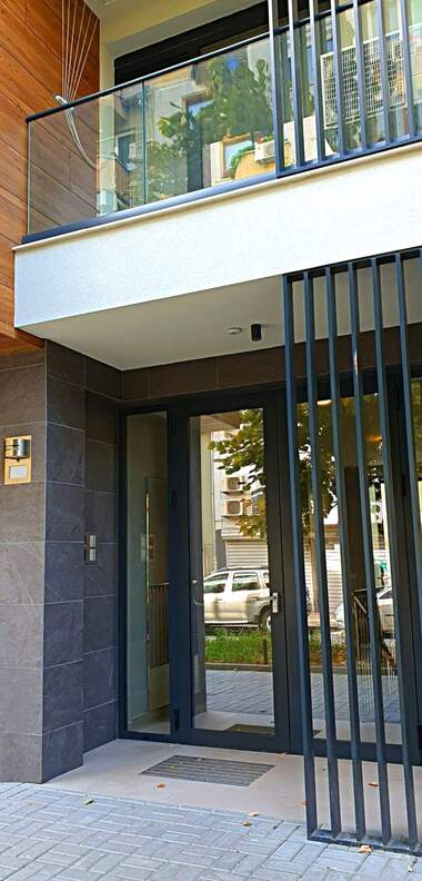 Ενοίκιο - Διαμέρισμα σε Спортна зала,  Варна