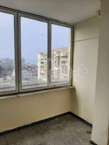 For sale - Apartment in Avtogara,  Varna
