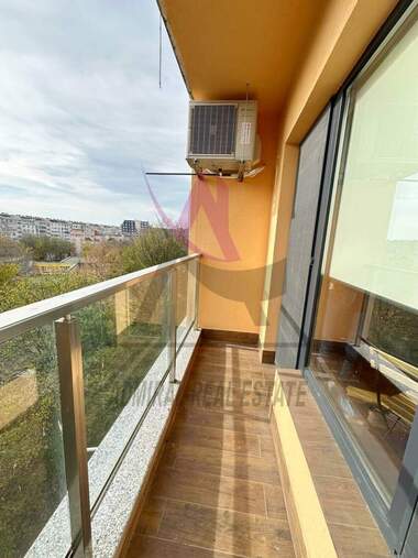 Închiriere - Apartament în Ceaîka,  Varna