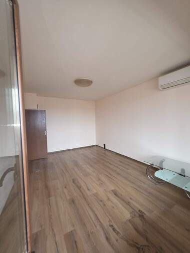 Vânzare - Apartament în Kiuceuk Parij,  Plovdiv
