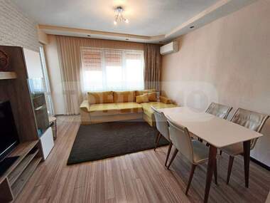 Vânzare - Apartament în Levski,  Varna