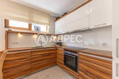 Închiriere - Apartament în Sfinții Constantin și Elena,  Varna