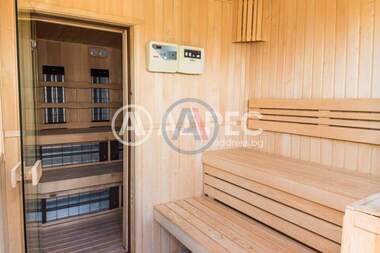 For sale - House in Borovec - Iug,  Varna