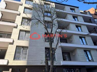 Vânzare - Apartament în Zona B-19,  Sofia