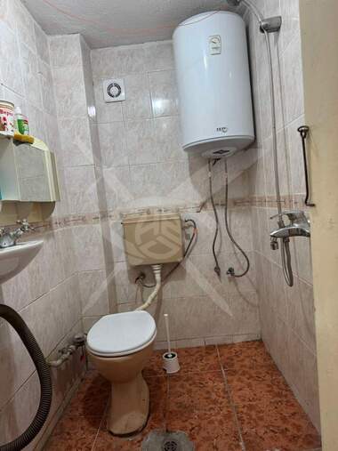 Kira - Apartman olarak Pogrebi,  Varna