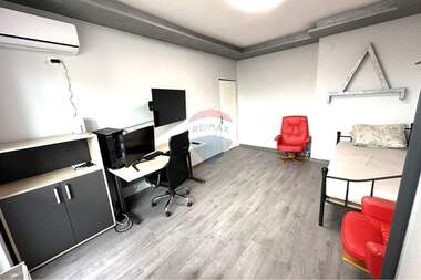 For sale - Apartment in Cvetnica,  Ruse