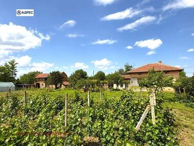Vânzare - Casă în Obnova,  Pleven