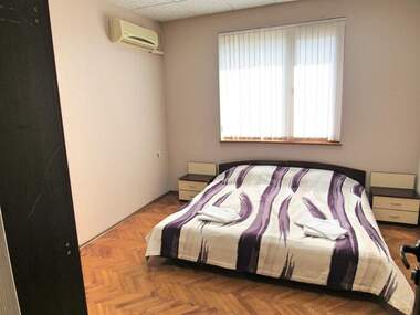 Vânzare - Apartament în Țentăr,  Burgas