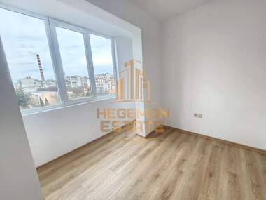 For sale - Apartment in Vazrajdane 2,  Varna