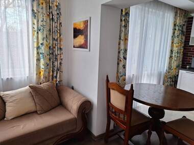 Închiriere - Apartament în Bratia Miladinovi,  Burgas