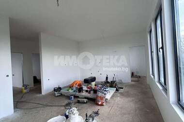 For sale - House in Skutare,  Plovdiv