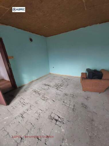 For sale - House in Vylchitryn,  Pleven
