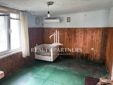 For sale - House in Studena,  Pernik