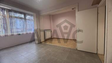 Kira - Ofis/Dükkan/Depo/Güzellik salonu olarak Center,  Plovdiv