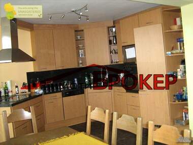 Verkauf - Wohnung in Zentar,  Sliwen
