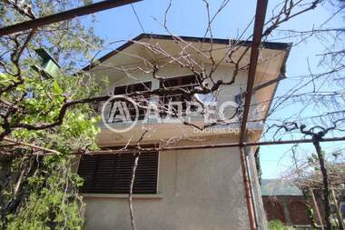 For sale - House in Kaloianovo,  Sliven
