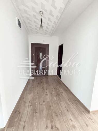 For sale - Apartment in Bolnicata,  Shumen