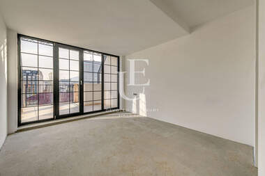 Verkauf - Wohnung in Center,  Sovia