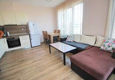 Miete - Wohnung in Izgrew,  Burgas