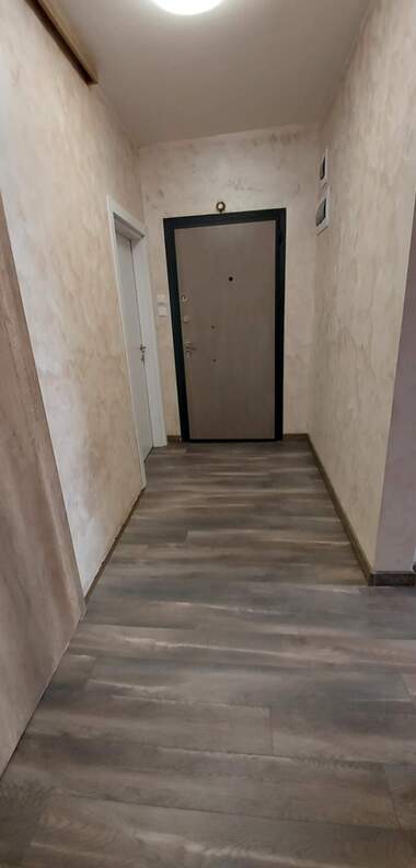 Închiriere - Apartament în Țentăr,  Haskovo