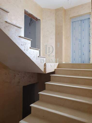 Satış - Apartman olarak Liatno kino Trakia,  Varna