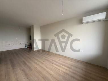 Продажба - Апартамент в Тракия,  Пловдив
