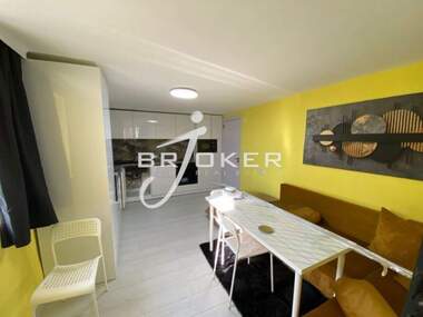 Închiriere - Apartament în Veselceane,  Kărdjali