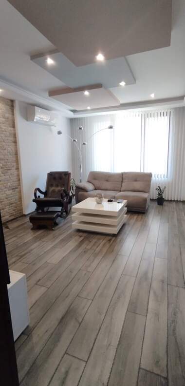 Vânzare - Apartament în Center,  Plovdiv