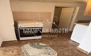 Продажа - Этаж дома в Варуша,  Велико Търново