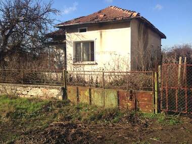 Vânzare - Casă în Kardam,  Dobrice