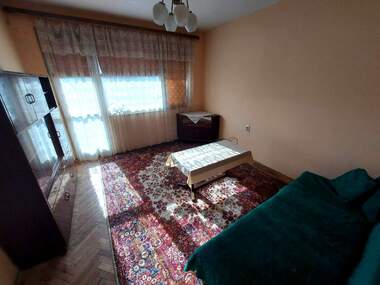 Verkauf - Wohnung in Zentar,  Targowishte
