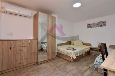 Închiriere - Apartament în Troșevo,  Varna