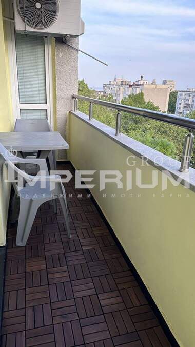 Închiriere - Apartament în Ceaîka,  Varna
