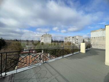 Vânzare - Apartament în Gradska bolnița,  Dobrice