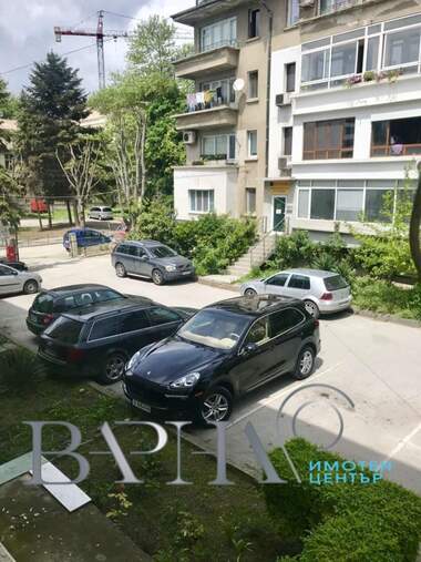 Наем - Апартамент в Гръцка махала,  Варна