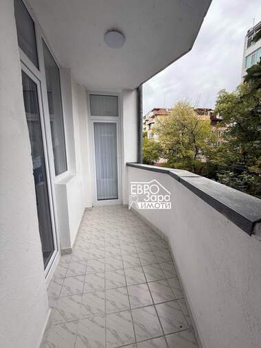 Închiriere - Apartament în Opălceenski,  Stara Zagora