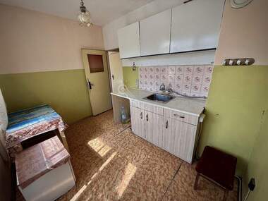 Verkauf - Wohnung in Liaskowez,  Weliko Tarnowo