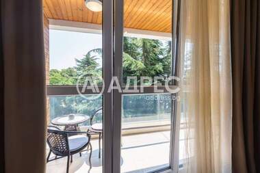 Ενοίκιο - Διαμέρισμα σε Бриз,  Варна