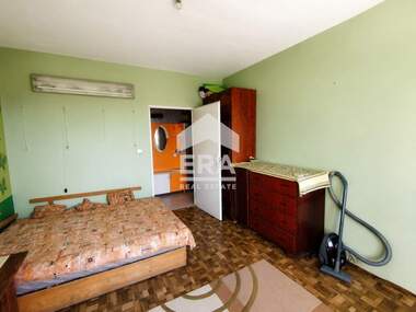 Vânzare - Apartament în Drujba 1,  Haskovo