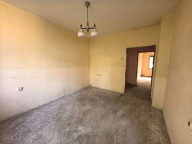 Vânzare - Apartament în Țentăr,  Iambol