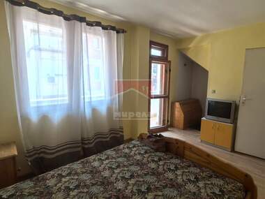 Vânzare - Apartament în Țentăr,  Iambol