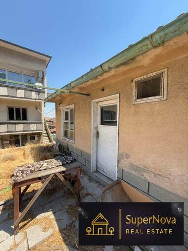 Vânzare - Apartament în Trakiîski,  Haskovo