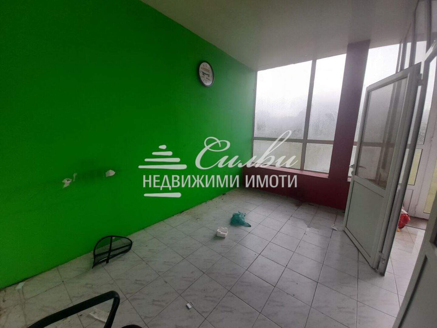 Magazin în Peti polk, Șumen – fotografia 3