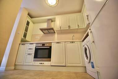 For rent - Apartment in Vazrajdane,  Burgas