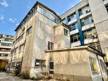 For sale - Warehouse in Center,  Dobrich